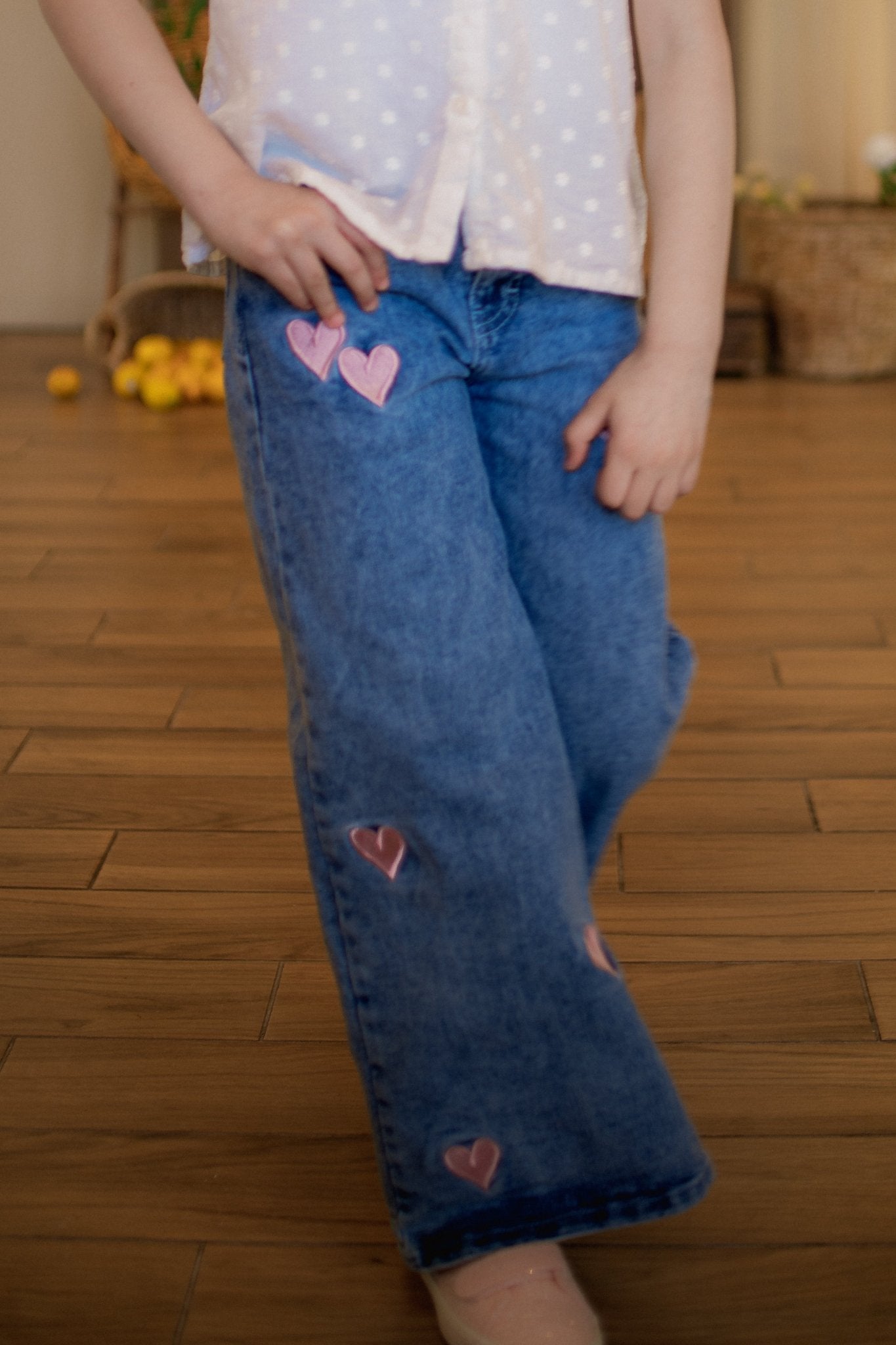 Jeans bordados con corazones - Micamodainfantil